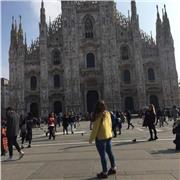 Graduada en educación primaria imparte clases a niños de infantil y educación primaria