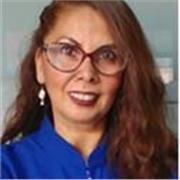 Maestra en Psicología Clinica y de la Salud brinda clases de diversas materias de psicología a estudiantes de pregrado