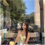 You've come to the right profile if you'd like to improve your English, learn more about literature, or to boost your grades!