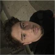 Alumno universitario con alto conocimiento de inglés y experiencia en dar clases de refuerzo a alumnos de la ESO