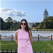 Sono una studentessa Universitaria, con esperienza in Inglese