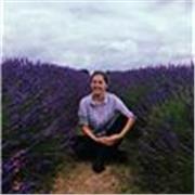 Native Italian with experience in education and tutoring