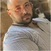 Expert en informatique et fondateur d’Alpha Technologie, j’accompagne adultes et ados en ligne dans le numérique et le dépannage.