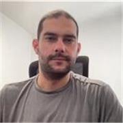 Dou aulas de desenvolvimento de software para TI