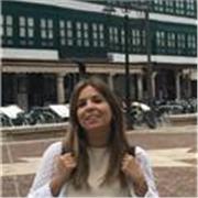 Abogada con más de once años de experiencia profesional en el mundo del derecho y la enseñanza.