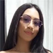 Profesora de matemáticas con experiencia con niños de 8-13 años