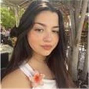 Estudiante de tercero de carrera de turismo, se mucho inglés y podría dar clases online y presenciales se podría negociar