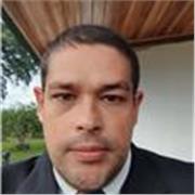 Profesor de Ciencias con 15 años de experiencia en docencia y planes curriculares