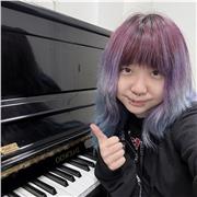 Theoretical and practical piano lessons for all ages and all levels.