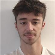 Soy un joven con ganas de trabajar y con un buen nivel de inglés, desearía transmitir mis conocimientos