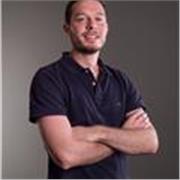 Cerchi un tutor per lezioni di marketing digitale a Treviso? Impara strategie con casi studio di aziende reali