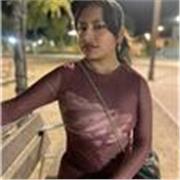 Soy Integradora social, tengo varios cursos especializados en personas dependientes y ya he trabajado de profesora en el extranjer