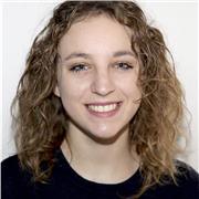 offro lezioni private a bambini e ragazzi della scuola elementare e medie adattandole alle loro esigenze