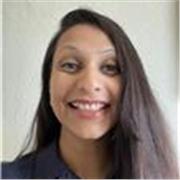 English and Hindi tutor providing lessons in language and grammar