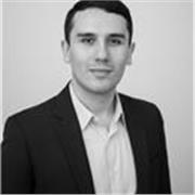 Se ofertan clases personalizadas y grupales en temas de Psicología y sus diversas áreas aplicadas, diseñadas para estudiantado