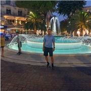 Freude bei der Arbeit mit Kindern und Ihnen etwas zeigen zu können