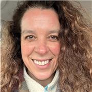 As an empathetic and positive life coach, my aim is to build confidence and resilience.