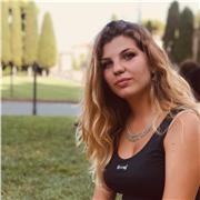 Studentessa universitaria offre ripetizioni