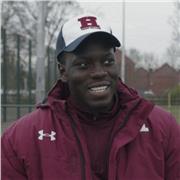 I give elite and professional quality football lessons, including 1-2-1s to help you develop as a player