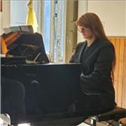 La musica è per tutti!
Laureata con 110 e lode, Tutor di Musica Inclusiva, impartisco lezioni a domicilio e online