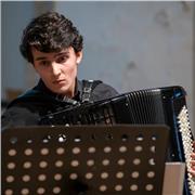 Estudiante de acordeón en Musikene (Centro Superior de Música del País Vasco), da clases de acordeón para todas las edades y todos los niveles!