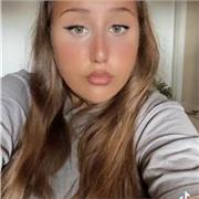 Auxiliar administrativo, anteriormente me he ofrecido a niños de primaria a ayudarlos con las tareas de inglés, matemáticas, lenguajes