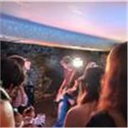 Profesor particular en Vigo con 13 años de experiencia musical, participación en festivales y músico de sesión. 