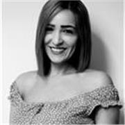 Me defino como una persona responsable, cercana y organizada, con vocación educativa y capacidad para adaptarme a las necesidades.