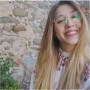 Laureata magistrale in fisica offre lezioni online di Matematica e Fisica a studenti di scuole superiori e università