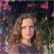 I'm a native English speaker living in London. I'm currently in high school and my lessons are aimed at students from aged 8-16.