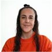 Profesora de Primaria apta para todas las edades
