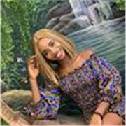 Patient English tutor helping primary, secondary, and ESL learners improve grammar, writing, reading, and exam skills.