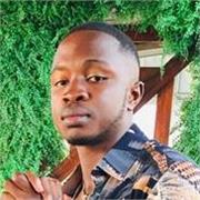 Dynamique et le attentionné le professeur Zidane vous accompagne à exceller en mathématiques