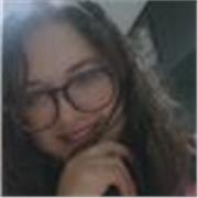 Maestra de apoyo escolar especializado para niños y jóvenes