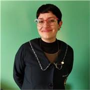 Profesora de inglés con experiencia en distintos niveles educativos