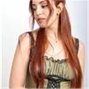 Profesora de dibujo y pintura enfocada en los más pequeños. 