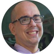 Profesor de programación con más de 5 años de experiencia. especializado en front end (Html, css, javascript , react)