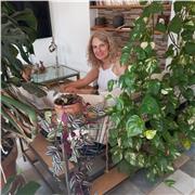 Profesora de alemán, amplia experiencia docente, hablante nativo, clases al aire libre, mañanas o tardes