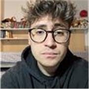 Laureato Magistrale in Fisica Teorica impartisce lezioni di Matematica e Fisica.