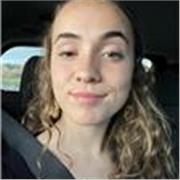 M’ofereixo com a cangur i per ajudar amb el reforç escolar a nens i nenes de primària (o ESO)