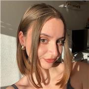 Graduada en Biología capacitada para dar clase de Biología a adolescentes que estén cursando la ESO y Bachillerato