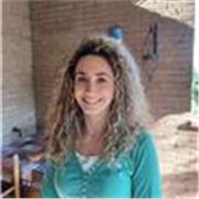 Laureata in Economia e Marketing Internazionale