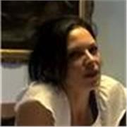 Insegnante serio e competente di italiano, inglese, letteratura italiana e letteratura inglese