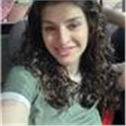 ragazza che da ripetioni elementari, medie