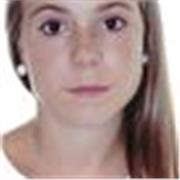 Me considero una chica muy amable y buena profesora enseñando, también preparo muchos ejercicios para llevar y practicar con ellos