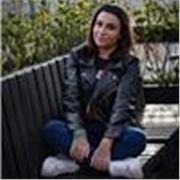 Profesora de redes sociales y marketing digital