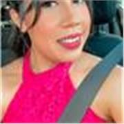 Me considero una persona responsable, cercana y comprometida con la enseñanza. Disfruto compartir mis conocimientos. 