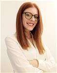 Studentessa di giurisprudenza, ottime conoscenze di dirito