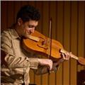 Profesor de violín y viola con 20 años de experiencia ofrece clases para jóvenes y adultos en barcelona