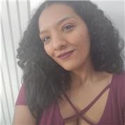 Trabajadora Social, especialista en intervención social comunitaria, con diplomado en enseñanza de lectura en literatura infantil, fiel creyente en la educación como un proceso de transformación y movilización social